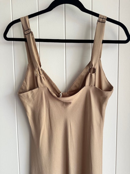 Lulu and Rose Mabel Midi Dress